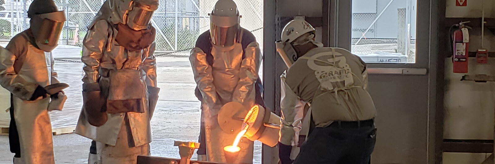 pouring melted metal