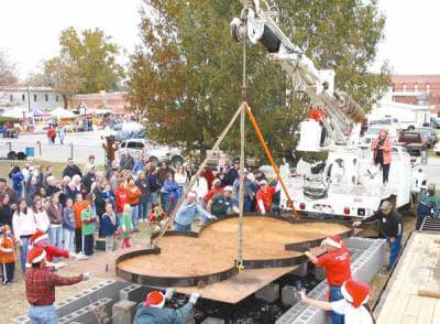 lifting cookie with crane