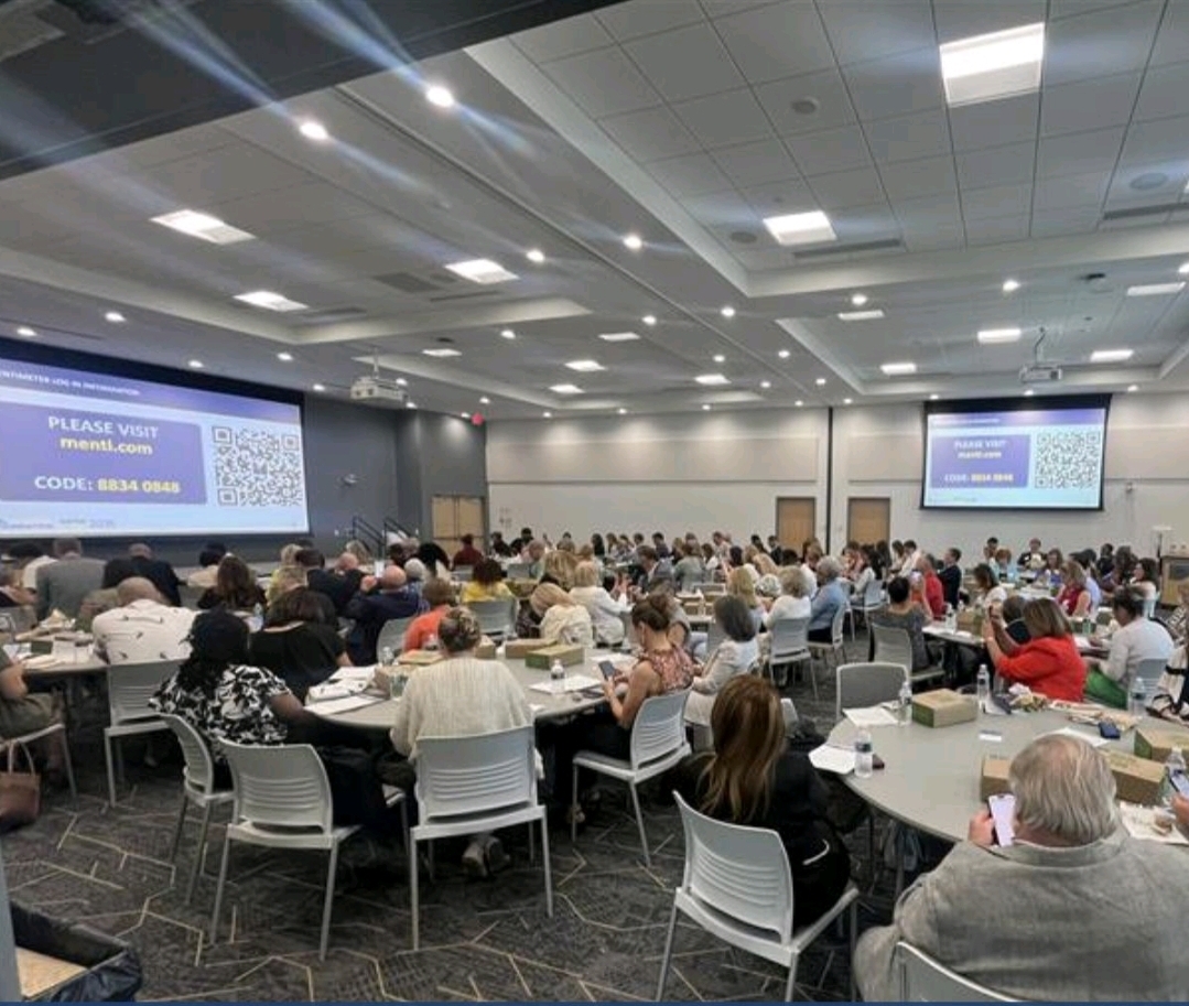 Photo of attendees curtesy of the Virginia Chamber