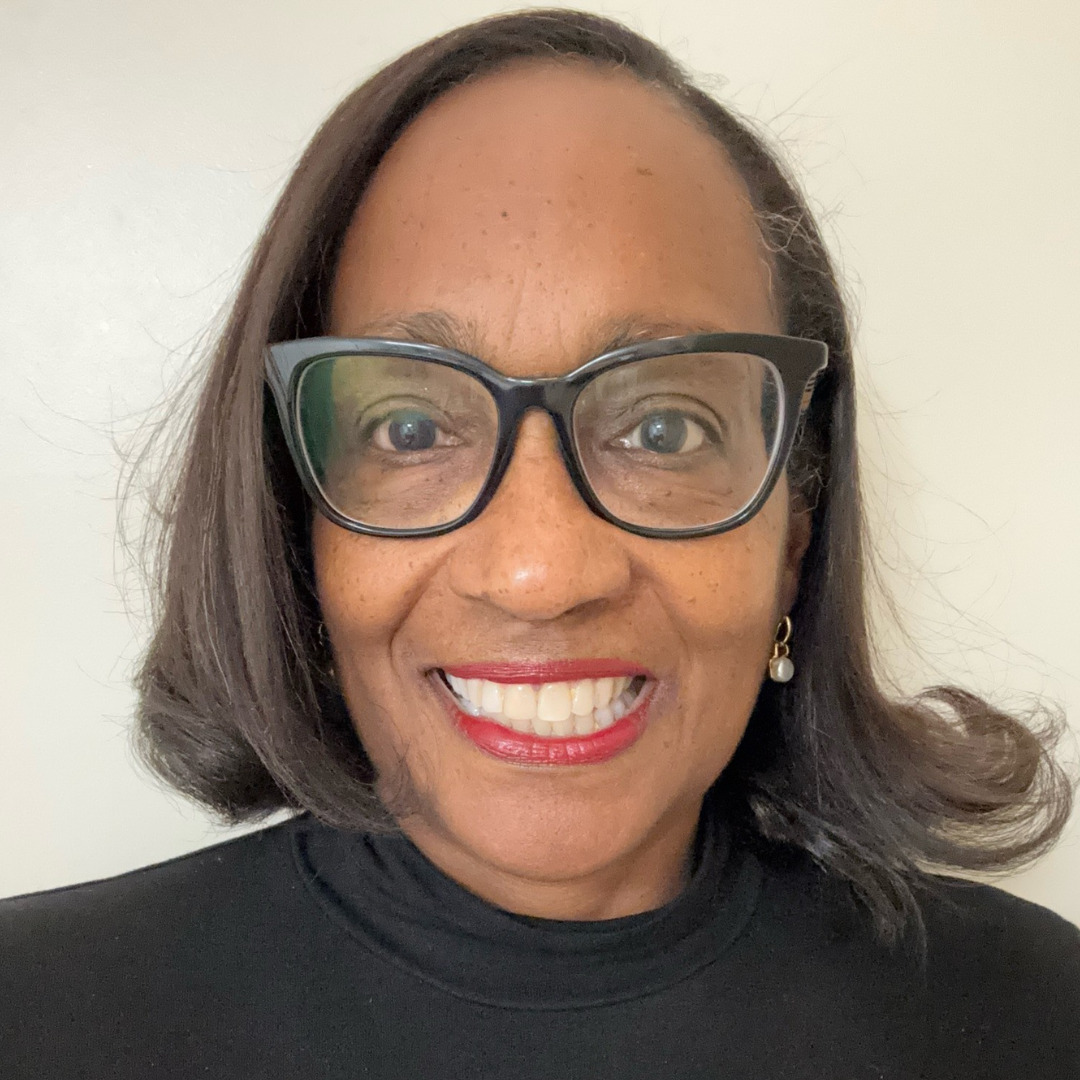 Lisa Jones is the Assistant Vice President for Virginia Credit Union and brings over 40 years of finance and banking experience to helping members achieve financial independence. She currently serves on the Board of Directors at the Charlottesville Regional Chamber of Commerce.