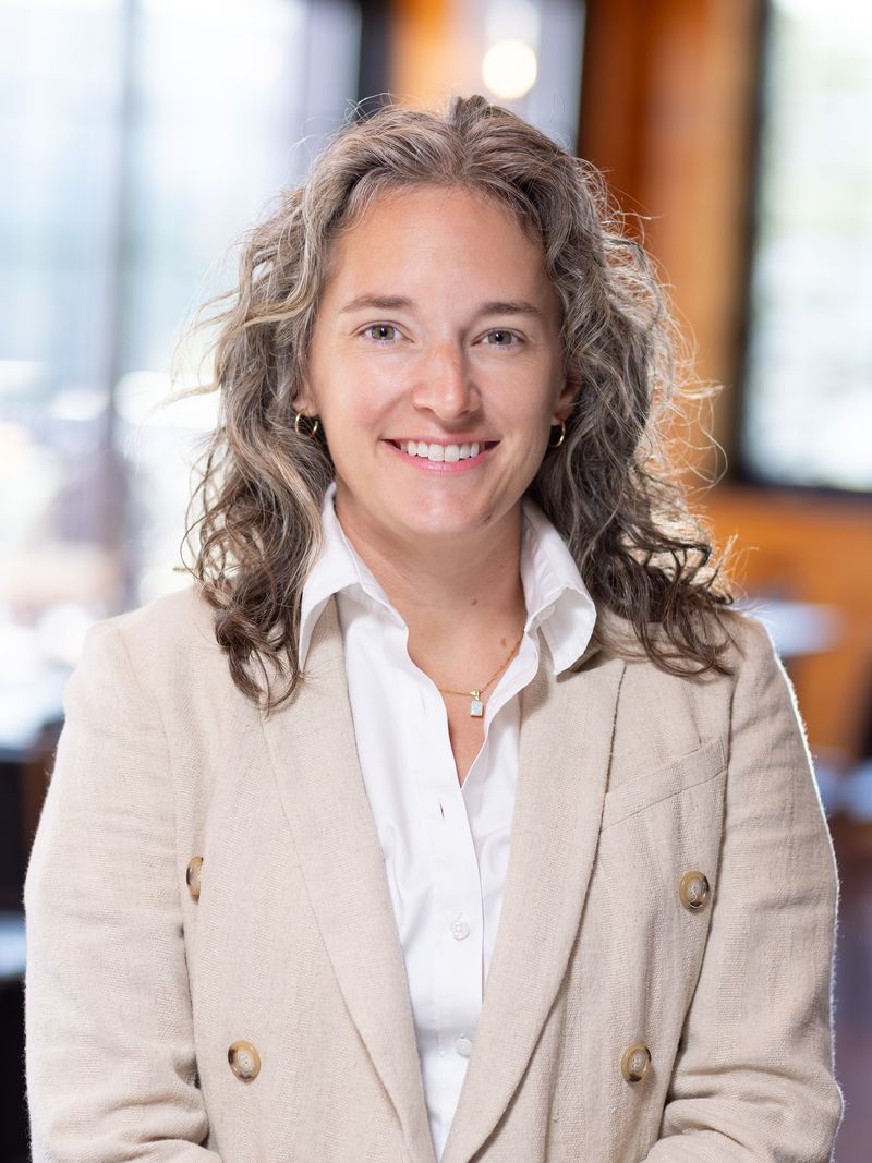 Sara Fowler Headshot