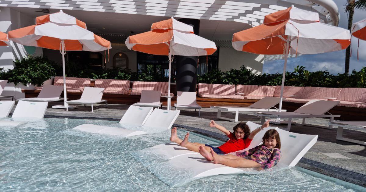 FTA-Media-Jessica Palmer-Disney World Ride Seating Guide (2025) How Many Fit in Each Ride