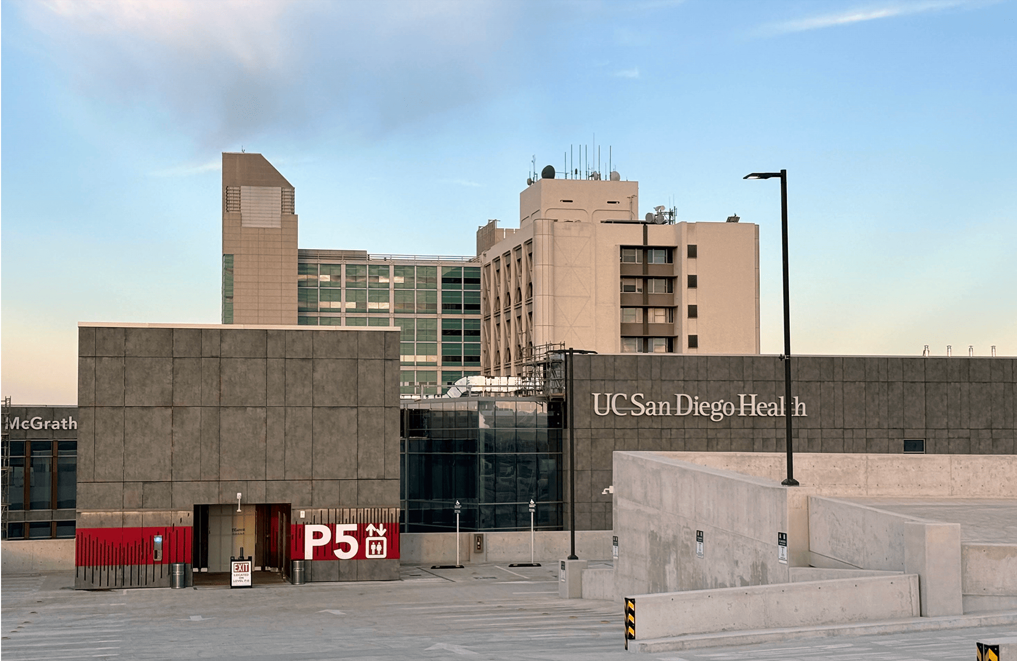 PhoenixModularElevator_UCSD-Hillcrest-Campus-Parking-Garage-ElevatorsEv3