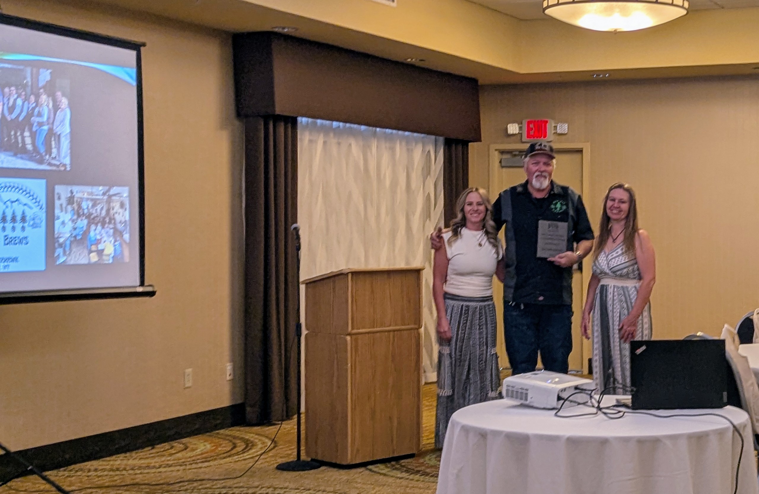 PXL_20250416_183131702~2