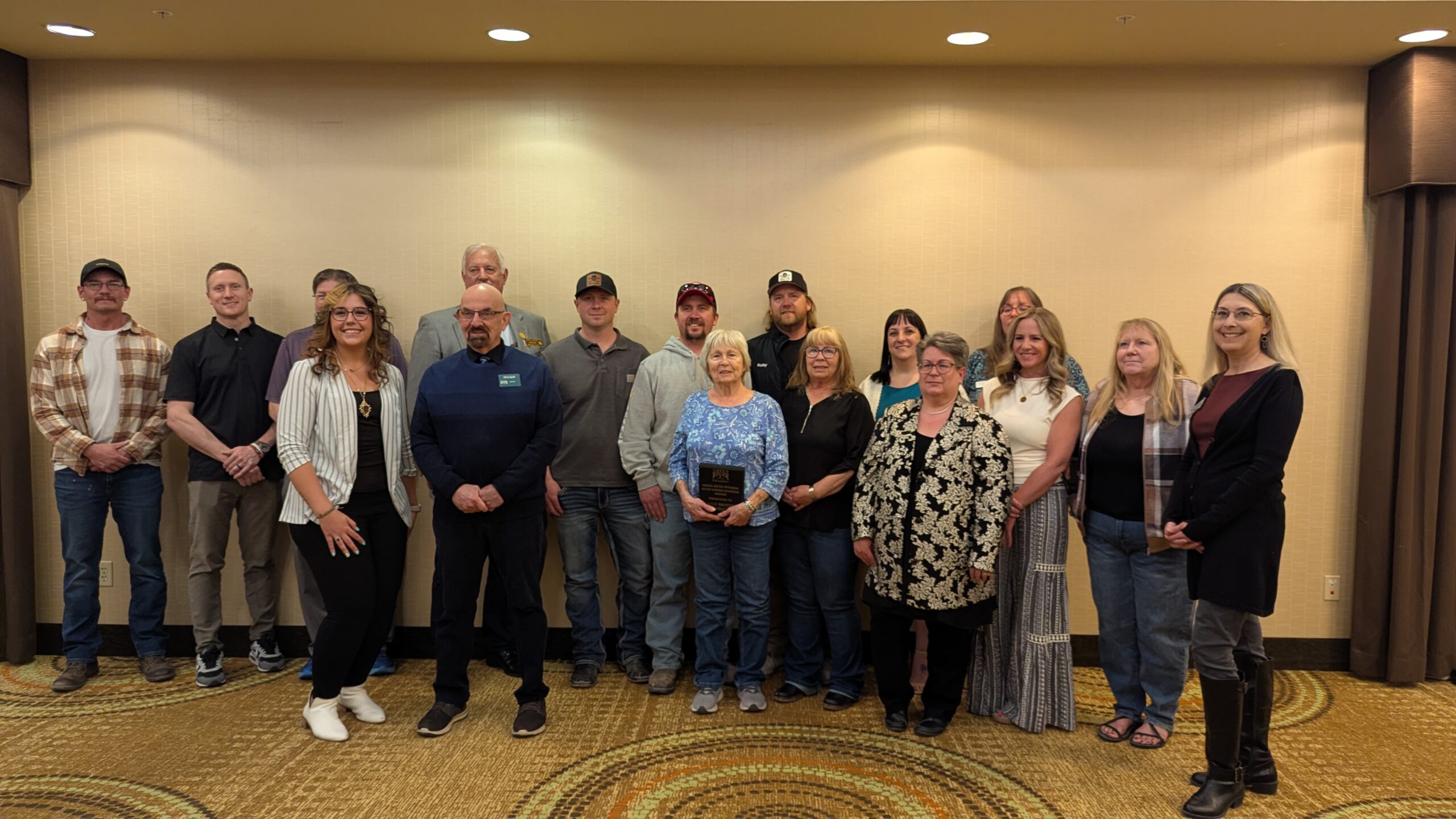 PXL_20250416_191159582