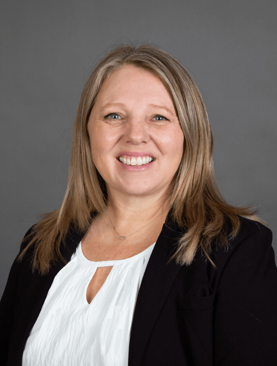 Heather-Efraimson-Headshot-2025-e1768463173416