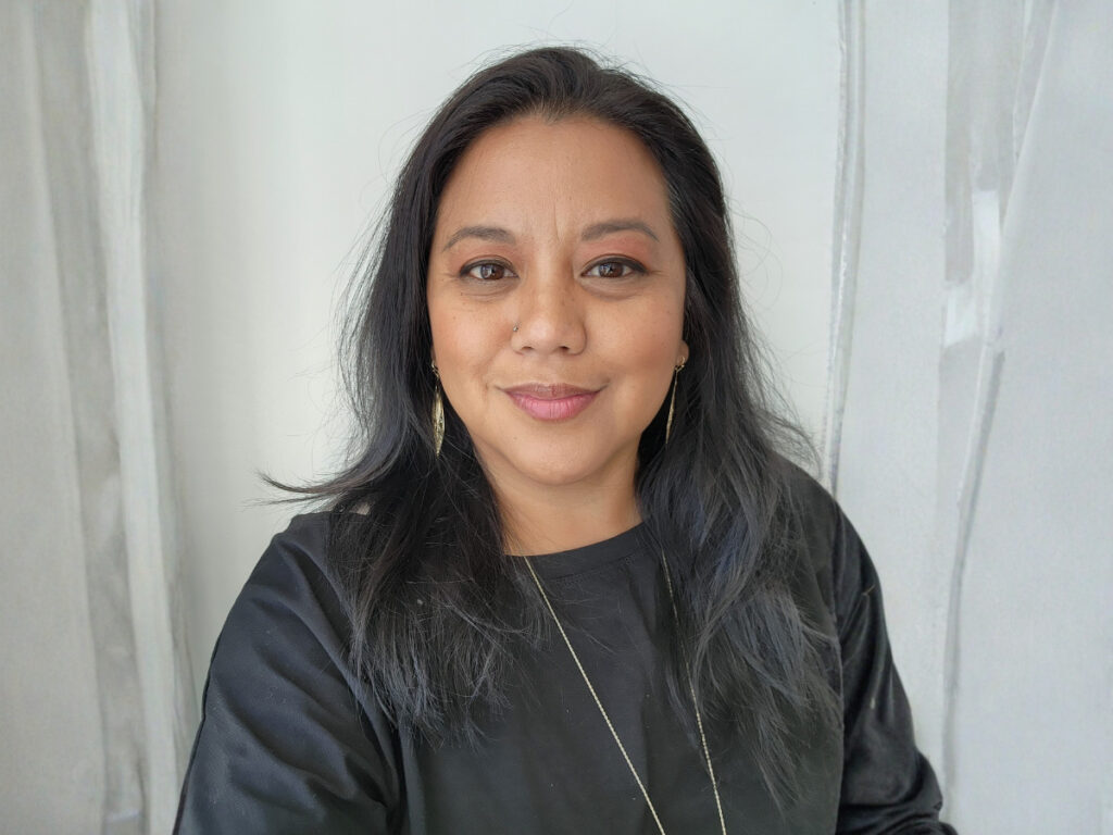 Maves Ranola headshot