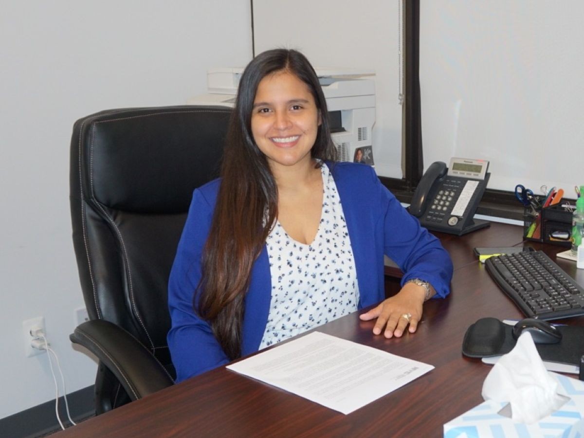 Karen velasco Head Shot 4x3