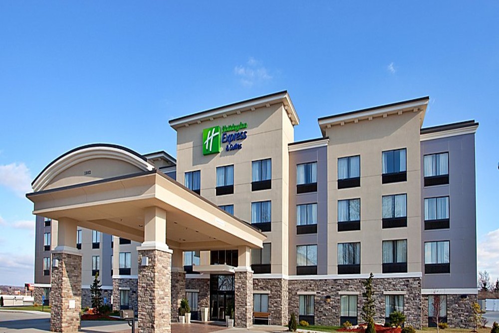 holiday-inn-express-and-suites-festus-a