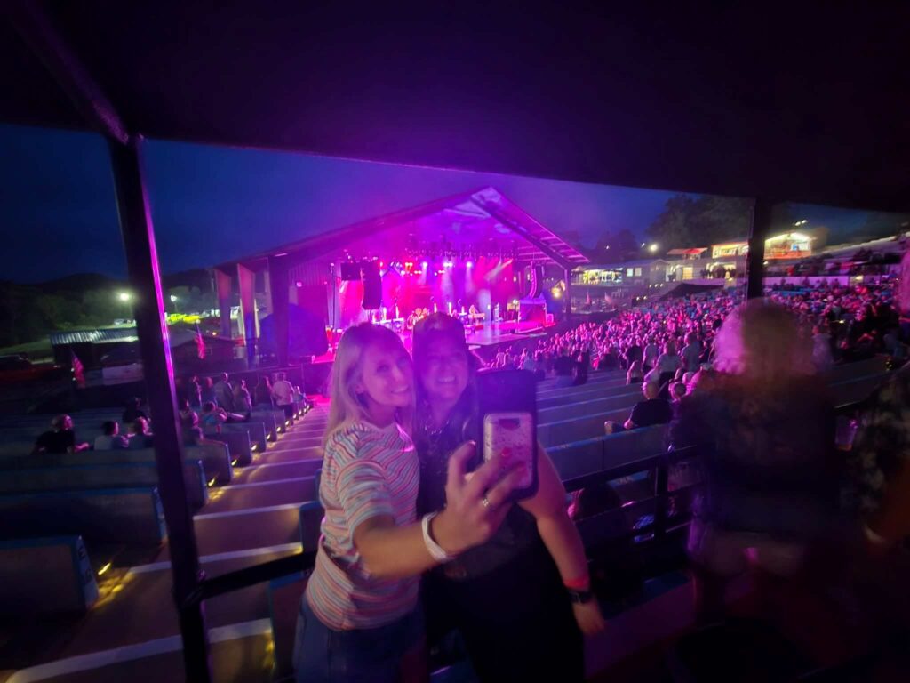 Black Oak Amphitheater Outdoor Concerts in the Ozarks