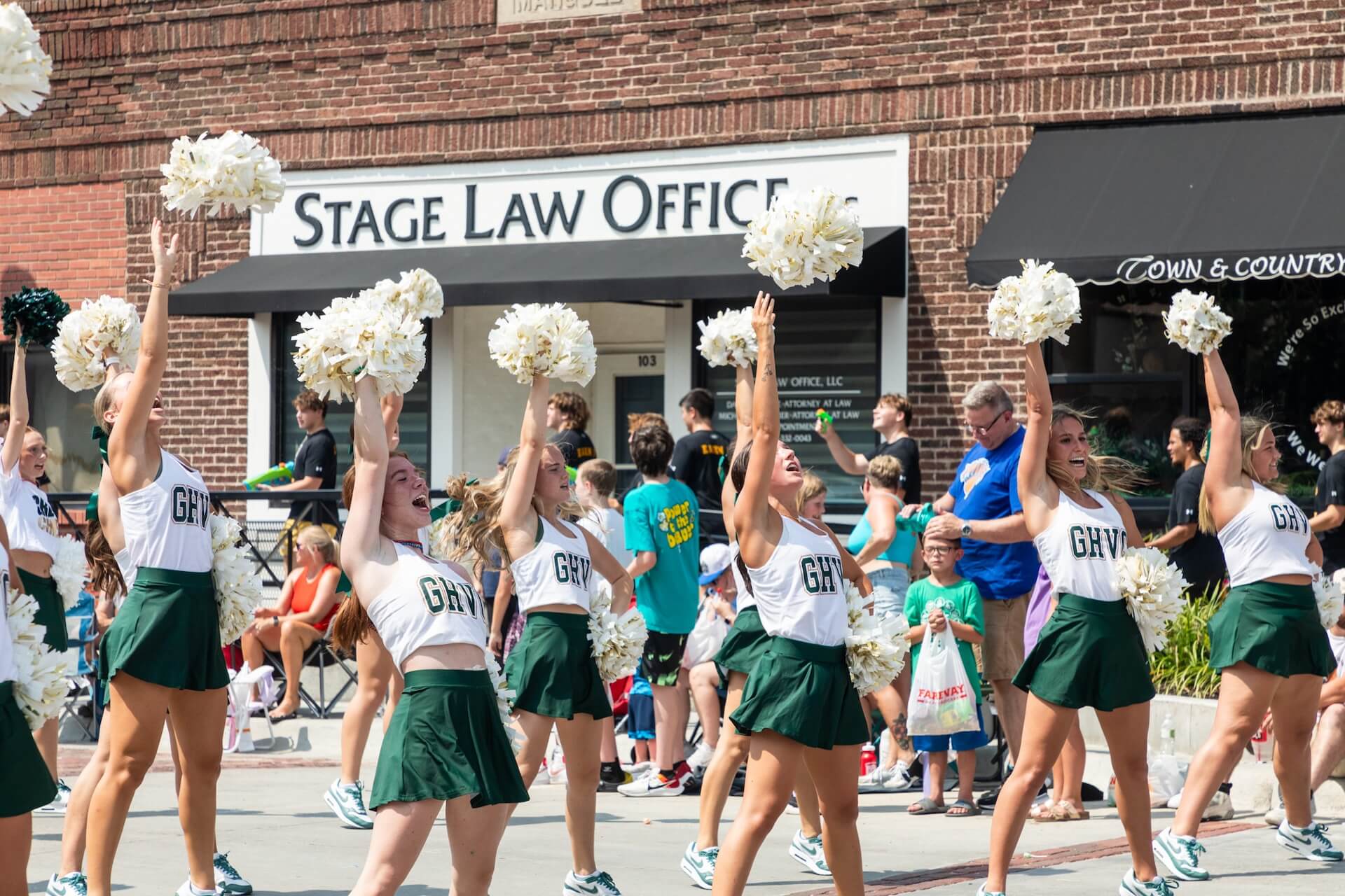 Gretna Varsity Cheer