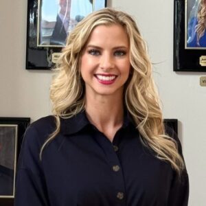 AshleeHofberger_Headshot