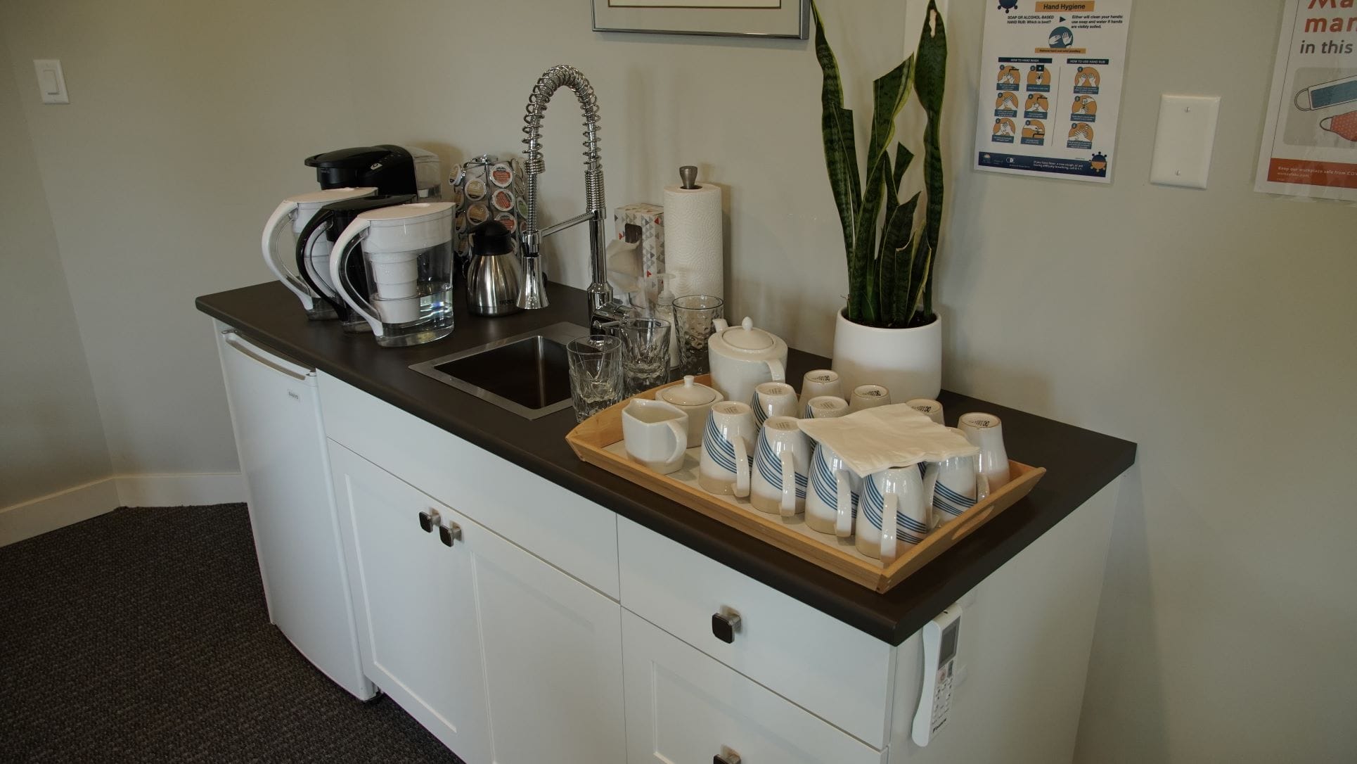 A photo of the DCC meeting room space which shows a view of the mini kitchen.