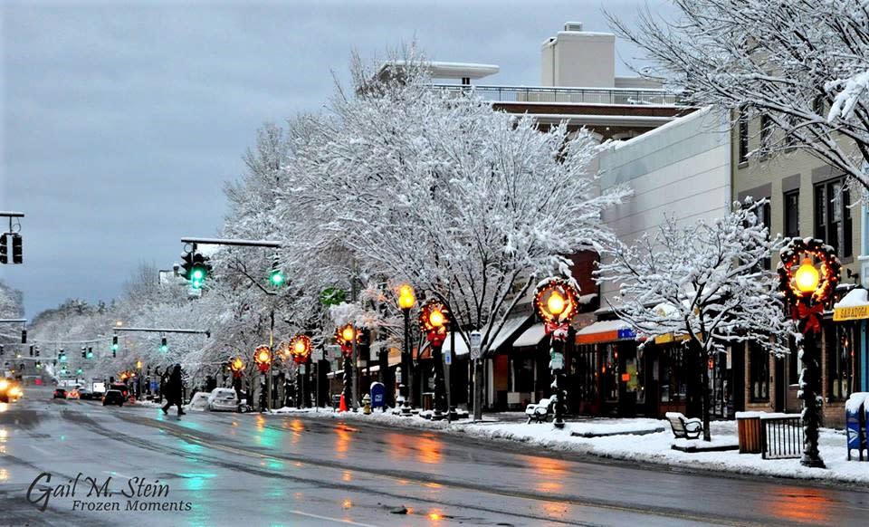 gift_guide_cover_3998c333-998c-478f-90b6-47865355b3d0