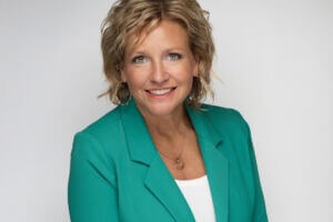 Jodi Tollefson's headshot