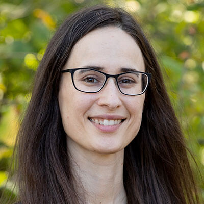 stutzenberger-lyndsay