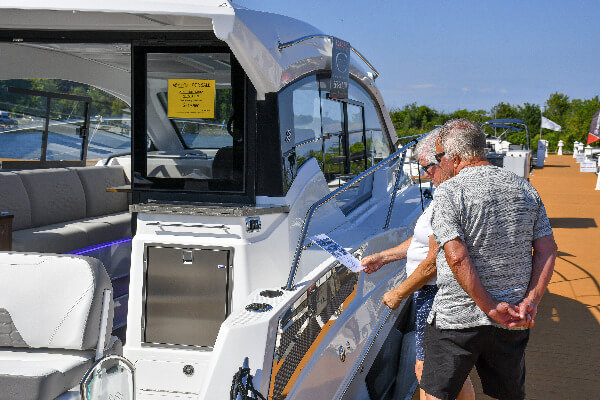 DSC_5877-2 Orillia In-Water Boat Show