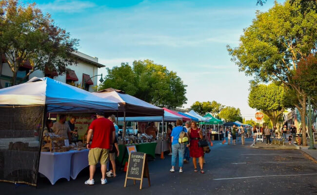 farmers market