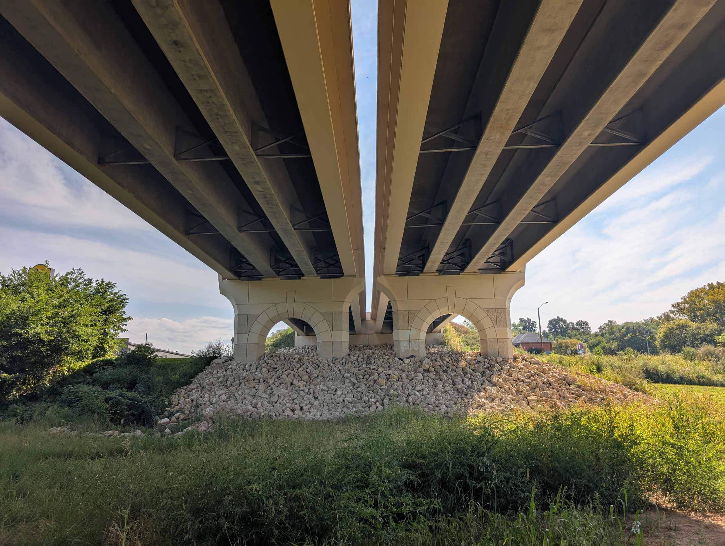 TH 61 Bridge by Sambatek