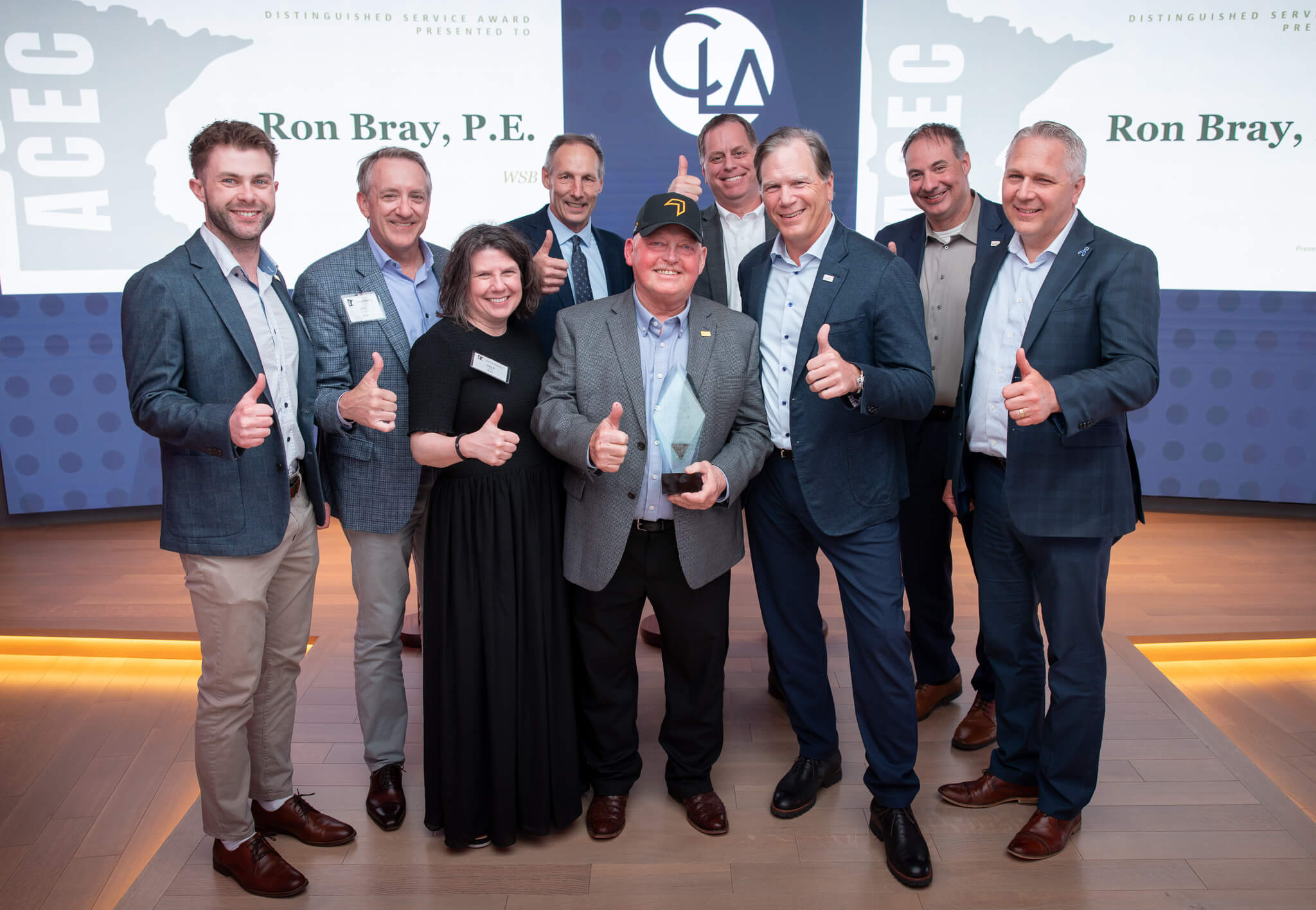 Ron Bray with the WSB team giving a thumbs up