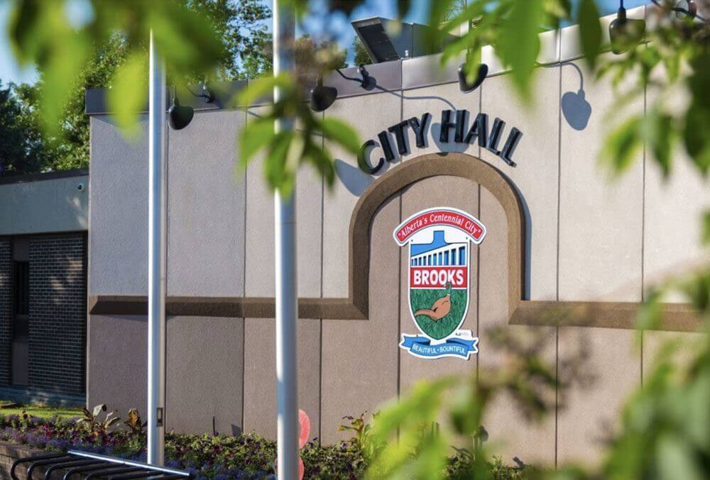 Front of city hall of the City of Brooks