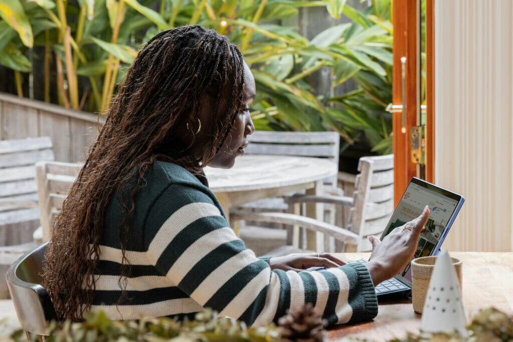 Women working on an ipad