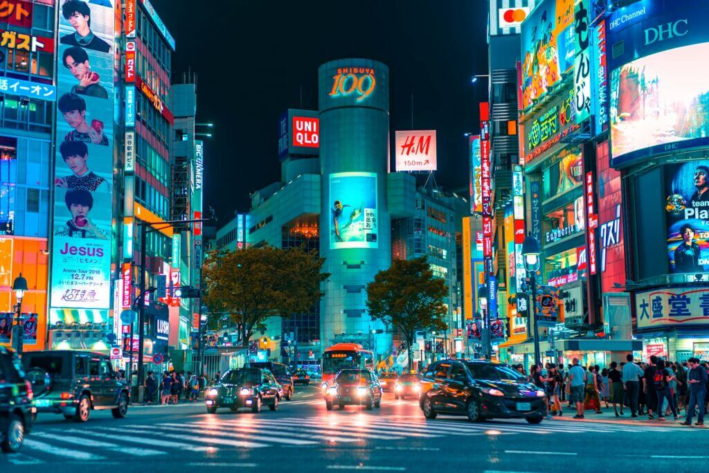 Japan-city scape-busy street-travel-international
