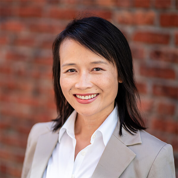 Dr. Julie Pham