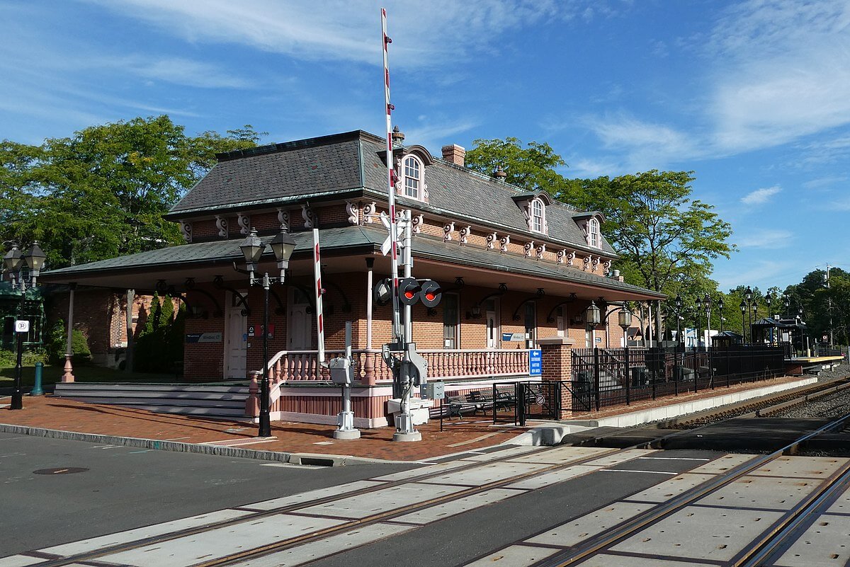 Windsor_station,_September_2022