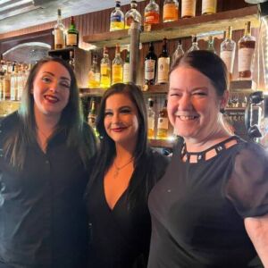 women in business group photo