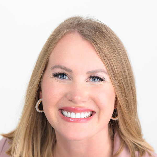 Lindsay Farris