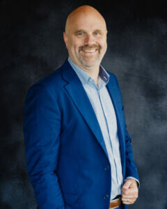 0156175 Akwa Vista-HR