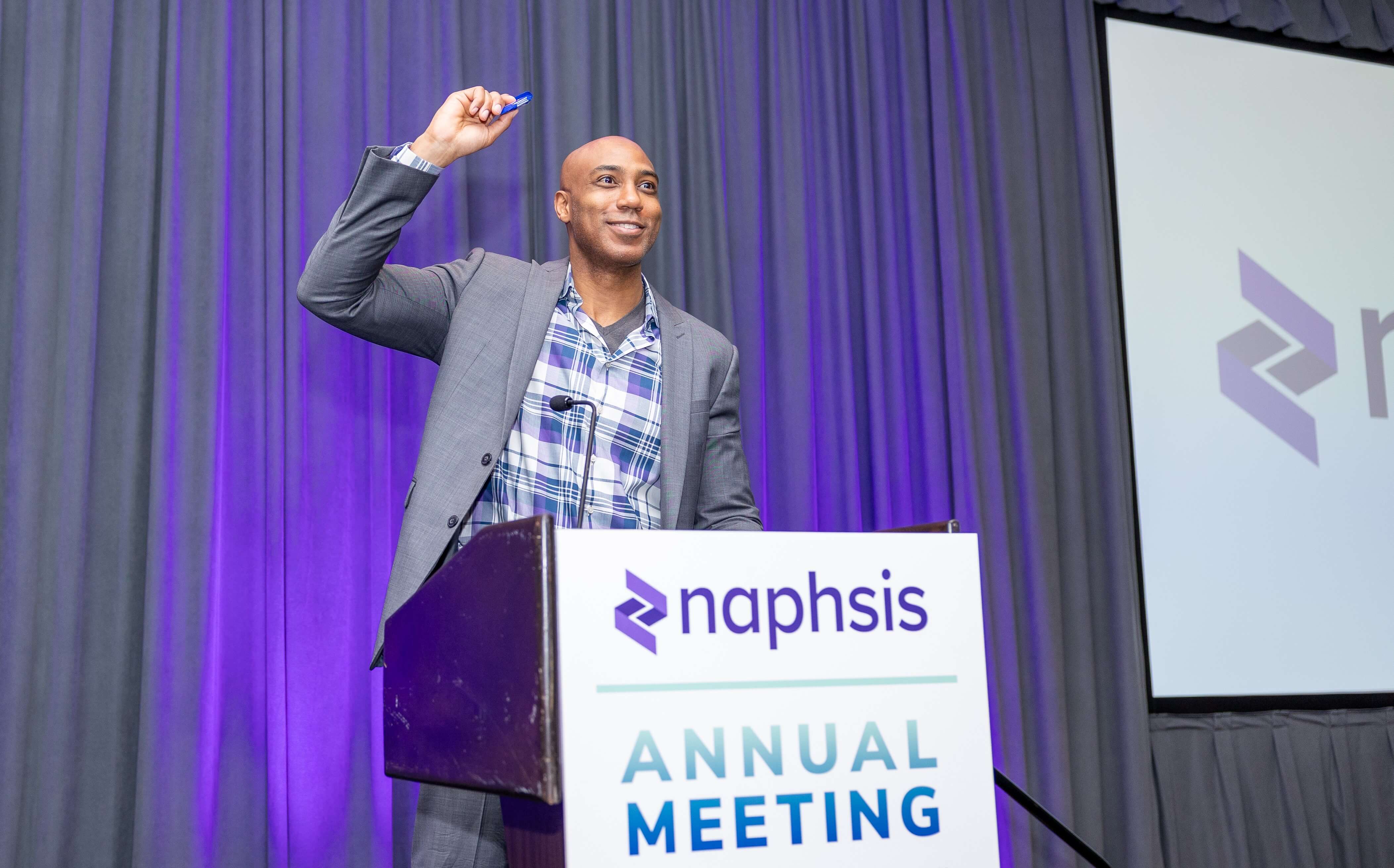 4V6A8592 naphis annual meeting speaker