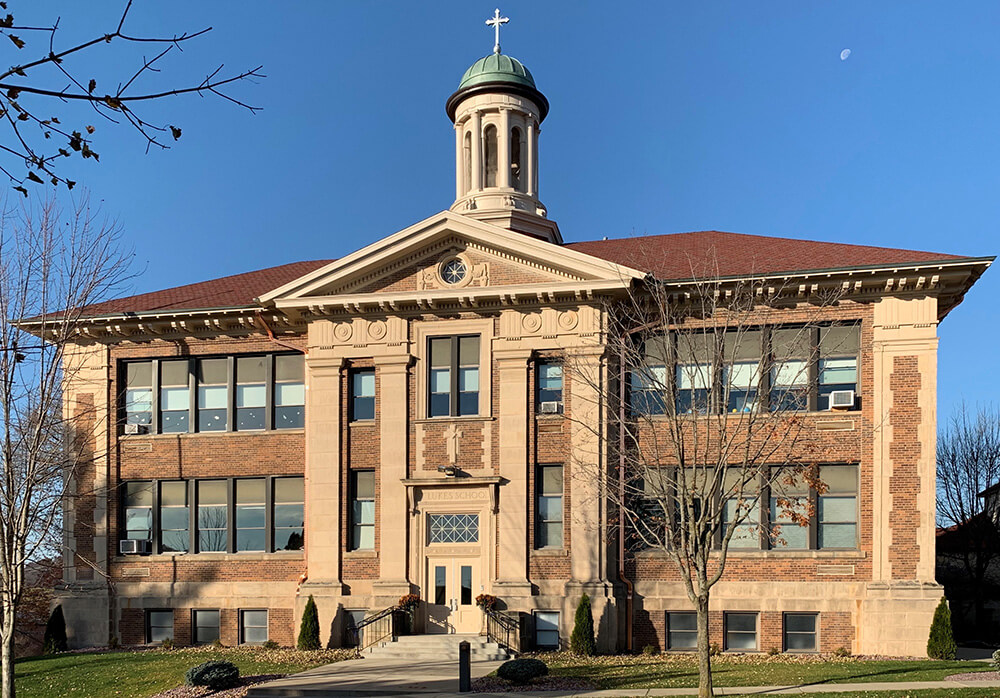 St. Lukes Catholic School