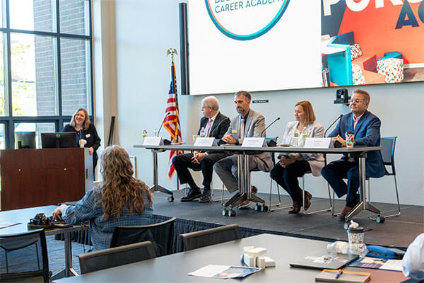 25-SOPS-Resize-WEB_0014_25-SOPS-Pcitures-02