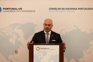 230919-prmrs-mfl-0588-6738-300x200 President of The Republic, Diaspora and Chamber Members meeting in NYC