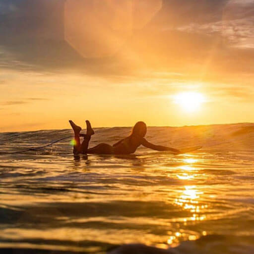 Long-Beach-Island-surfer