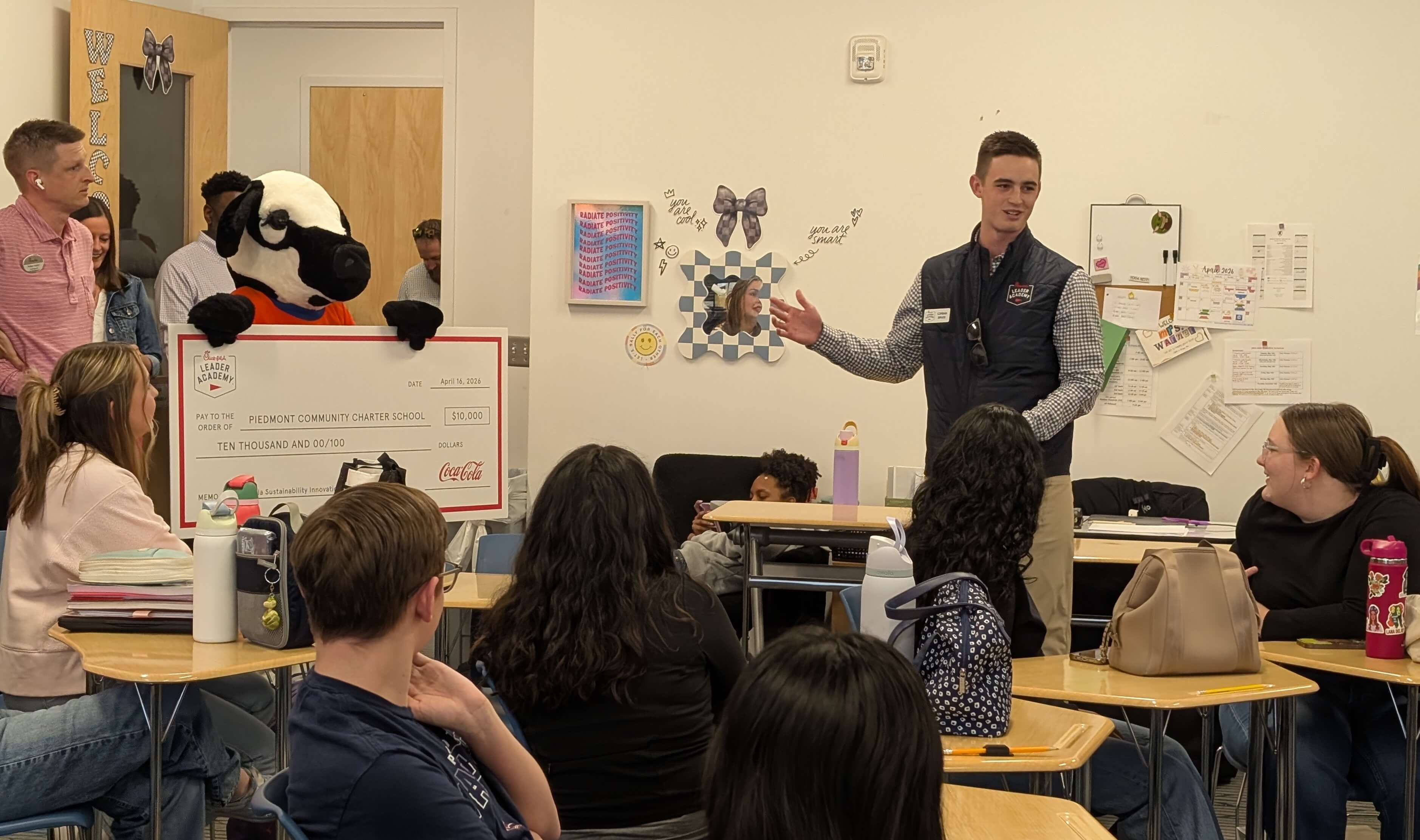 PXL_20260416_185648635.MP