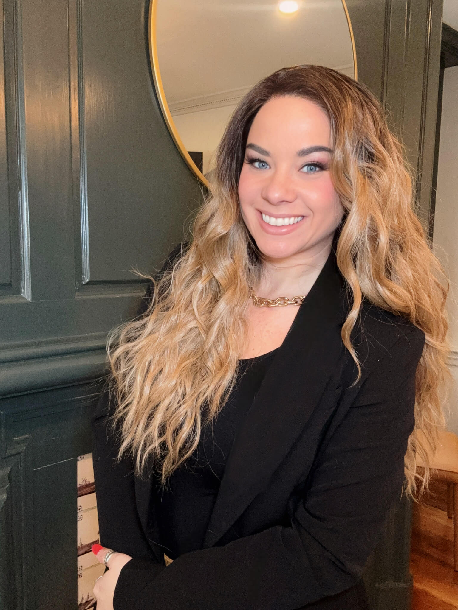 elizabethmanteyheadshot_2026