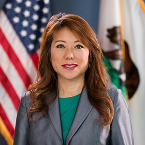 Treasurer Fiona Ma headshot