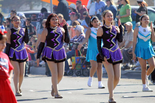 parade-600x400 Parade