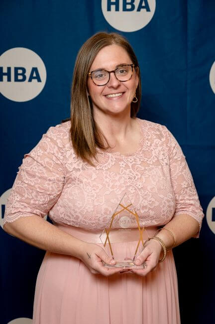 Nicole Schanel with award