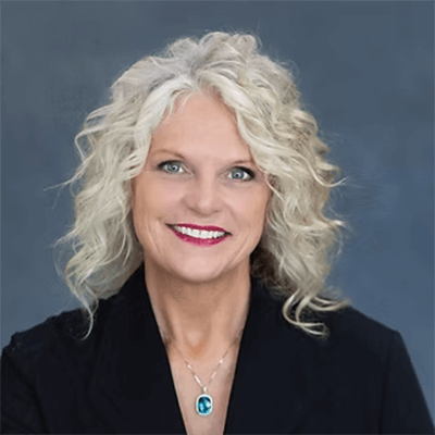 Julie Ramsey