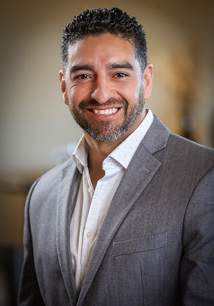 EFREN CARRILLO