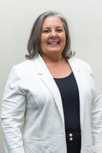 Gina McIntosh Headshot-400x600 Gina McIntosh