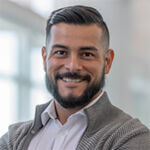 isaac-alcantar-headshot-200px_244275867.jpg