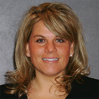 lynn-murphy-headshot-200px_1864237909 (1)