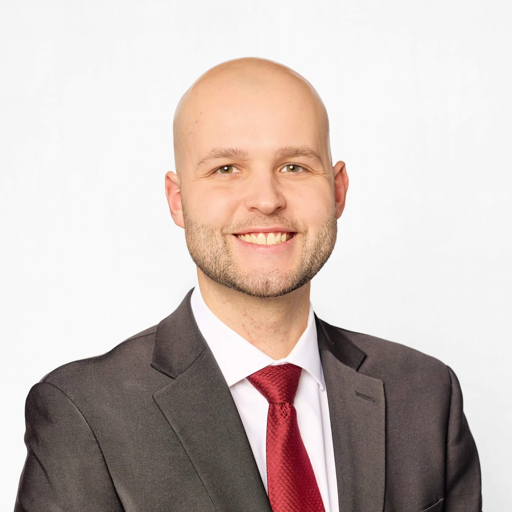 Al_Zapletal_Headshot_1_384326854