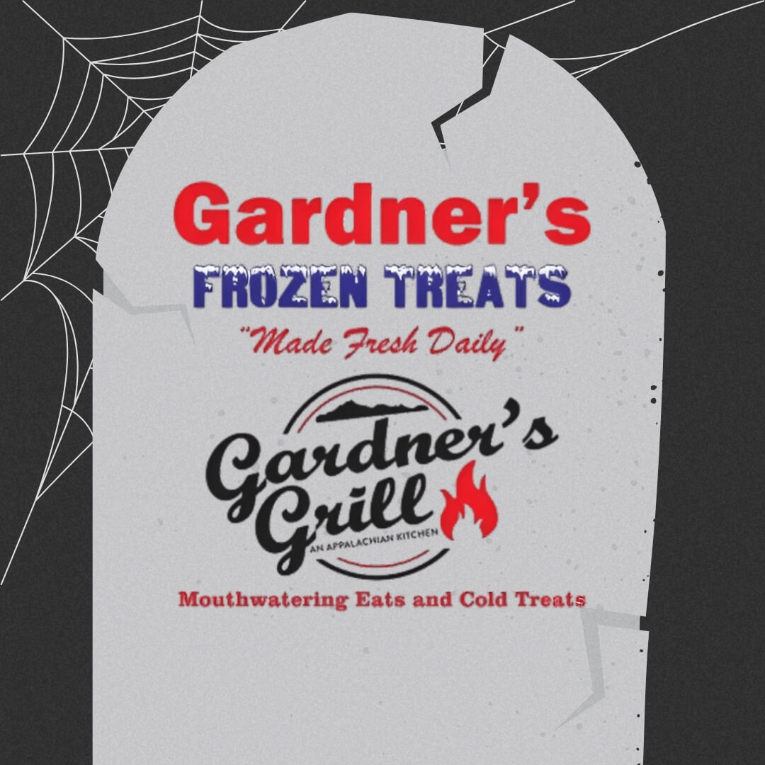 Halloween Window Contest (16)