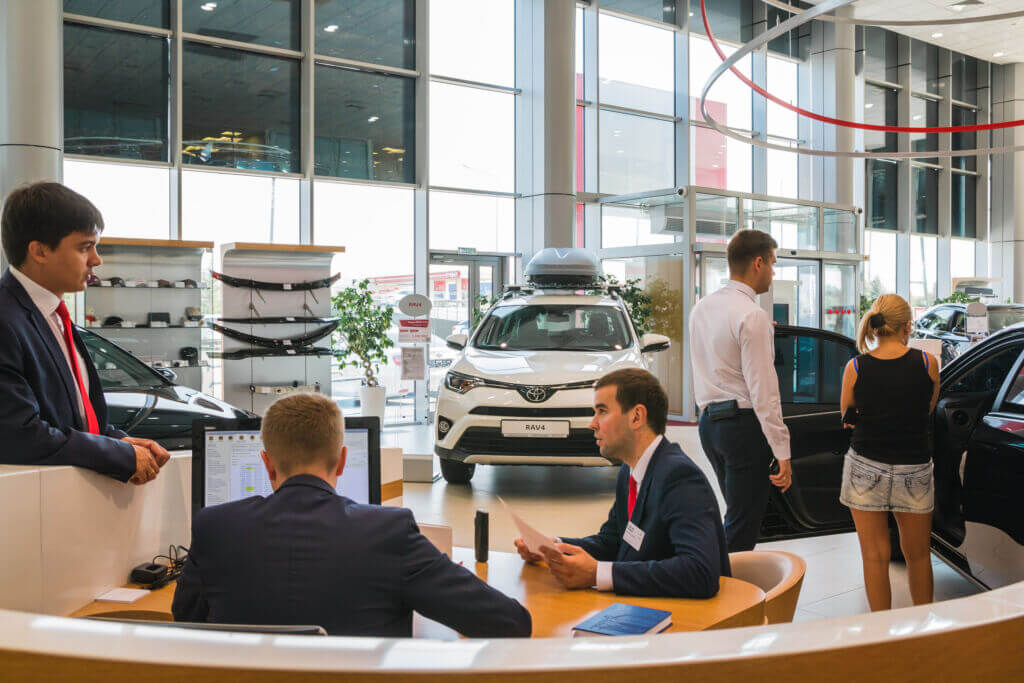 How to maximize auction profits at car auctions